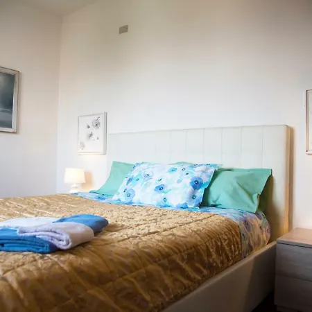 Chic Panoramic Апартаменты